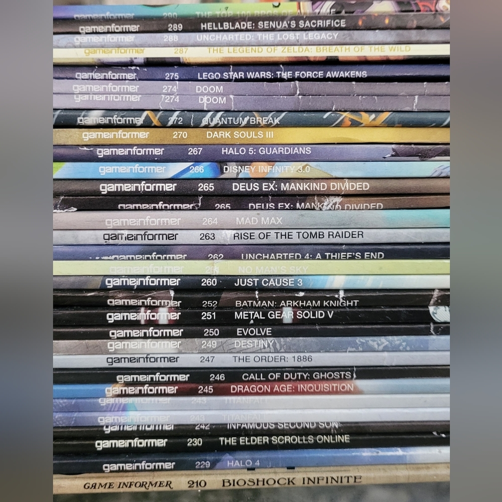 GAMEINFORMER magazine lot